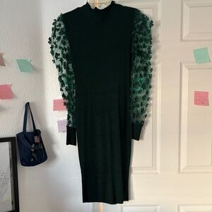 Elegant Green Dress with Floral Sleeves